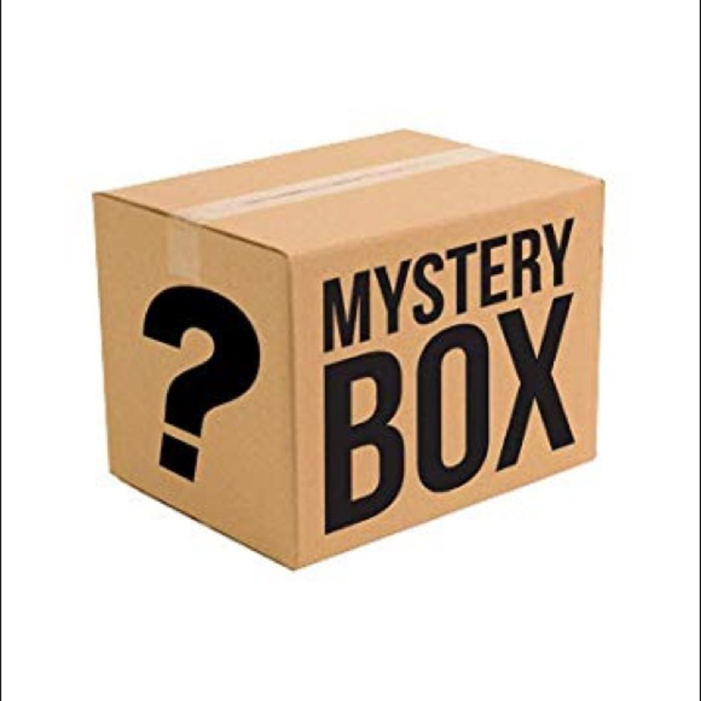 Mystery box 10 items NWT